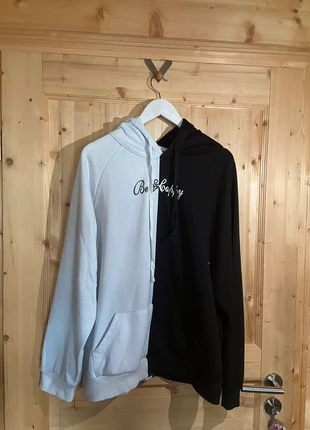 schwarz - weißes Hoodie , brand: Aesthetic, condizioni: Buone, taglia: XXL, €10.00, €11.20 include la Protezione acquisti