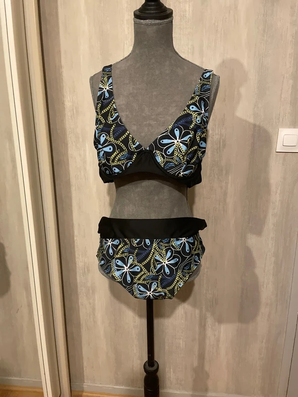 Maillot de bain, deux pièces