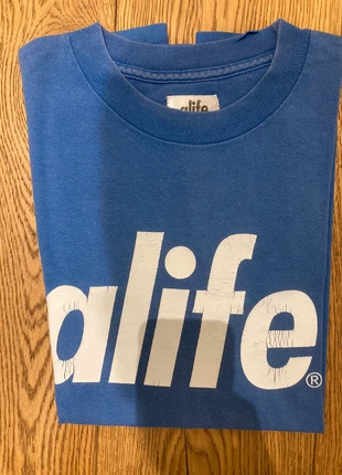 Maglietta Alife taglia S colore blu, brand: Alife, condizioni: Ottime, taglia: S, €4.00, €4.90 include la Protezione acquisti