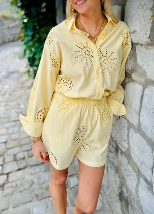 Short jaune, marca: Oh la la!, estado: Novo com etiquetas, tamanho: S / 36 / 8, €28.00, €30.10 inclui Proteção do Comprador