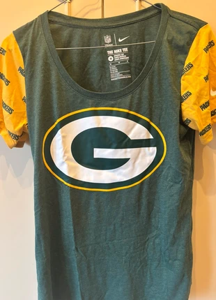 Maglia Packers Nike, brand: Nike, condizioni: Ottime, taglia: M / IT 42 / EU 38, €8.00, €9.10 include la Protezione acquisti