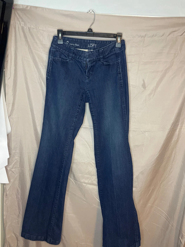 Dark Wash fitted bootcut jeans 3