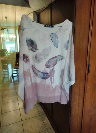 T-shirt blanc col rond feuilles feather coton M/L, marque: OPL fashion, état: Très bon état, taille: M / 38 / 10, 10,00 €, 11,20 € Protection acheteurs incluse