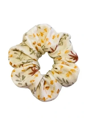 Scrunchie Amarelo Médio de Algodão 💛 Chouchou - Feito à mão, marca: DAISY, estado: Nuevo con etiquetas, 3,00 €, 3,85 € Protección al comprador incluida
