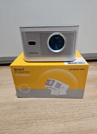 Mini projecteur 4k 8k portable, marque: Ideal, état: Neuf avec étiquette, 50,00 €, 53,20 € Protection acheteurs incluse