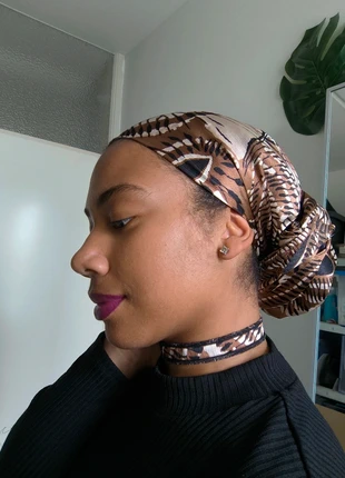 Headwrap scarf with fabric choker, merk: mykurls, staat: Heel goed, maat: Universele maat, € 12,00, € 13,30 inclusief Kopersbescherming