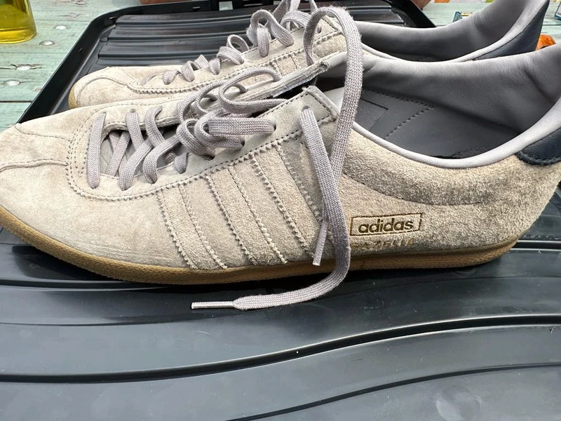 Adidas gazelle office sales