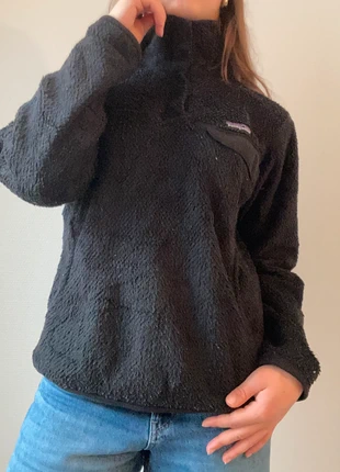 Polaire a boutons - Patagonia - noir - logo au dessus de la poche - M, brand: Patagonia, condition: Good, size: M / 38 / 10, €20.00, €21.70 includes Buyer Protection
