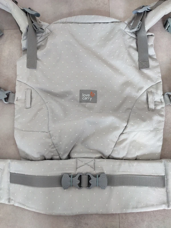 Porte bébé ONE+de Love and Carry - photo numéro 2