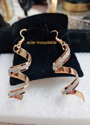 Boucles d'oreilles dorées + strass (acier inox), marque: acier inoxydable, état: Neuf sans étiquette, 5,29 €, 6,25 € Protection acheteurs incluse