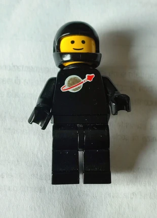 Minifigure lego space Classic nero , marque: SPACE, état: Très bon état, taille: Prématuré, jusqu'à 44cm, 29,00 €, 31,15 € Protection acheteurs (Pro) incluse