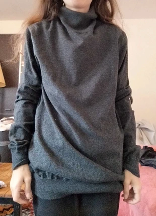 Pull gris col roulé bizzbee taille 38 très bon état, marque: Bizzbee, état: Très bon état, taille: M / 38 / 10, 8,00 €, 9,10 € Protection acheteurs incluse