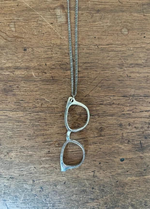 Collier lunette argenté, condition: Satisfactory, €1.00, €1.75 includes Buyer Protection