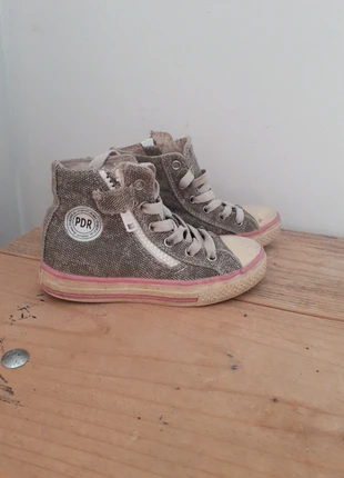 hoge grijze gympen piedro maat 27, merk: Piedro, staat: Goed, maat: 27, € 3,00, € 3,85 inclusief Kopersbescherming