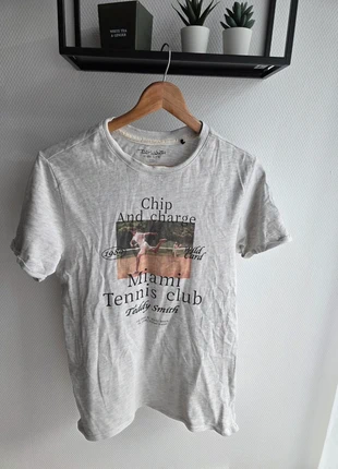 Tee-shirt Teddy smith, marque: Teddy Smith, état: Bon état, taille: S, 3,00 €, 3,85 € Protection acheteurs incluse