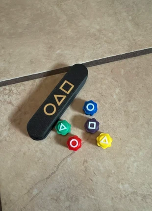 Jeu Gonggi Squid Game, merk: Squid Game, staat: Nieuw, € 6,99, € 8,04 inclusief Kopersbescherming