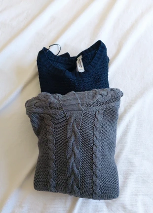 Dos jerséis uno negro y otro gris, marque: otros, état: Très bon état, taille: Autre, 10,00 €, 11,20 € Protection acheteurs incluse