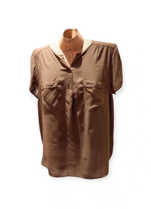Blouse manche courte fluide kaki/marron Taille 48, marca: C&A, estado: Bom, tamanho: 4XL / 48 / 20, €4.00, €4.90 inclui Proteção do Comprador
