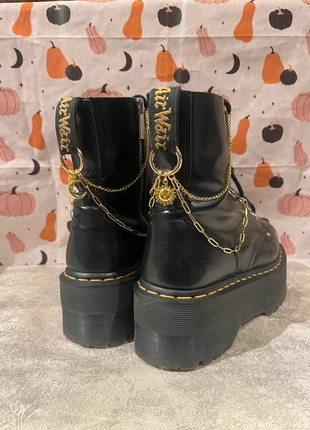 Chaînes doubles lune soleil pour Dr Martens, marca: Dr. Martens, estado: Muito bom, €19.00, €20.65 inclui Proteção do Comprador Pro