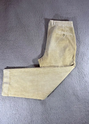 Pantalon vintage velours côtelé taille 40 - très bon état, marque: Vintage Dressing, état: Très bon état, taille: W31 | FR 40, 15,00 €, 16,45 € Protection acheteurs incluse