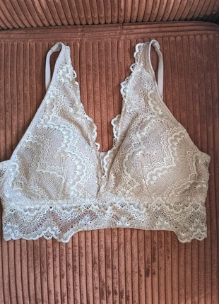 Bralette dentelle H&M 42 beige rosé, marca: H&M, estado: Muito bom, tamanho: L, €2.00, €2.80 inclui Proteção do Comprador