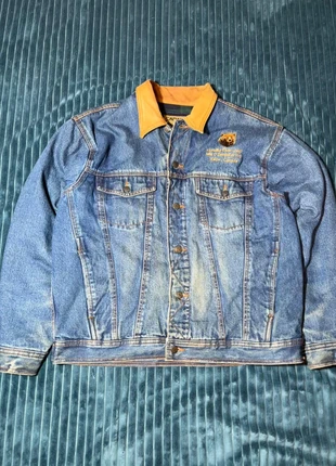 Retro 90s/Y2K Denim Jacket with Brown Collar - Size L, marca: Vintage Dressing, estado: Muito bom, tamanho: L, €28.99, €31.14 inclui Proteção do Comprador