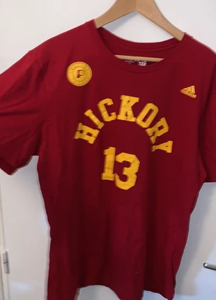 T-shirt vintage adidas NBA IndianaPacers L, marke: adidas, zustand: Sehr gut, größe: L, 15,00 €, 16,45 € inklusive Vinted-Käuferschutz