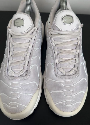 Nike Air Max plus GS taglia 37,5 bambino, merk: Nike, staat: Heel goed, maat: 37.5, € 40,00, € 42,70 inclusief Kopersbescherming