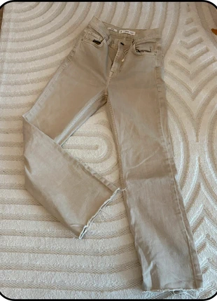 Jean beige MNG Mango - Taille 34, brand: Mango, condition: Very good, size: XS / 34 / 6, €10.00, €11.20 includes Buyer Protection Pro