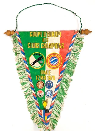 Saint Étienne Fanion Vintage 1976 Finale Coupe Europe Clubs Champions Football Mini Pennants, marque: Collection, état: Bon état, 55,00 €, 58,45 € Protection acheteurs incluse
