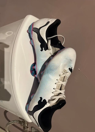 Crampon de foot, marca: Puma x AMI, estado: Bom, tamanho: Outro, €15.00, €16.45 inclui Proteção do Comprador