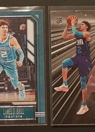 2x 2020-21 Panini Chronicles Essentials/Playbook Lamelo Ball Rookie Cards Charlotte Hornets, marque: Panini, état: Neuf sans étiquette, taille: Prématuré, jusqu'à 44cm, 12,00 €, 13,30 € Protection acheteurs incluse