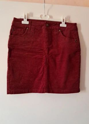 Mini jupe camaïeu 36 bordeau excellent état automne hiver, marca: Camaïeu, estado: Muito bom, tamanho: S / 36 / 8, €9.99, €11.19 inclui Proteção do Comprador