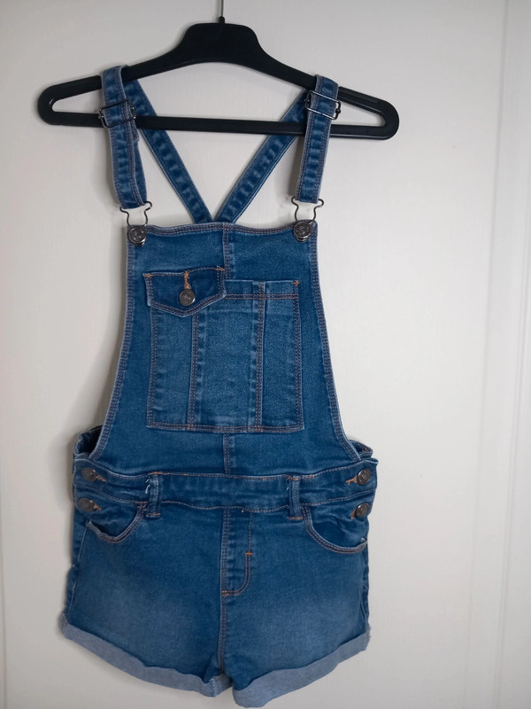 Salopette short jeans, fille, 10 ans, Kiabi, très bon état 2