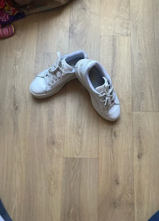 Chaussures Puma blanches - Look sport & Tendance, brand: Puma, condition: Very good, size: 39, €5.50, €6.48 includes Buyer Protection