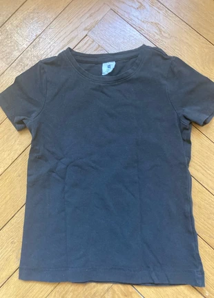 T shirt hema 122/128 zwart, brand: Hema, condition: Very good, size: 7 years / 122 cm, €2.50, €3.33 includes Buyer Protection