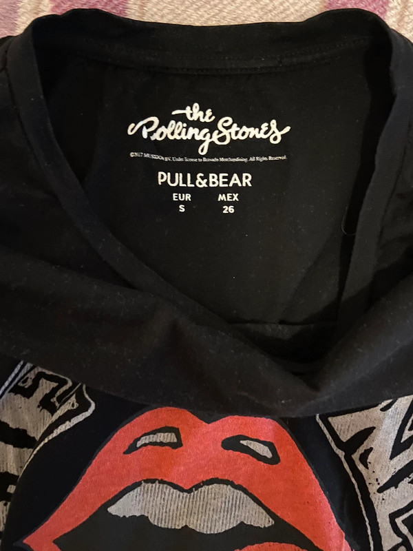 Pull and bear camiseta rolling stones sale