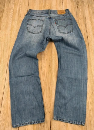 Levi’s / Jean Straight 12 Hysky / Homme M W 32 L 27 / Bleu Clair / Coupe Droite, merk: Levi's, staat: Heel goed, maat: M, € 25,00, € 26,95 inclusief Kopersbescherming Pro