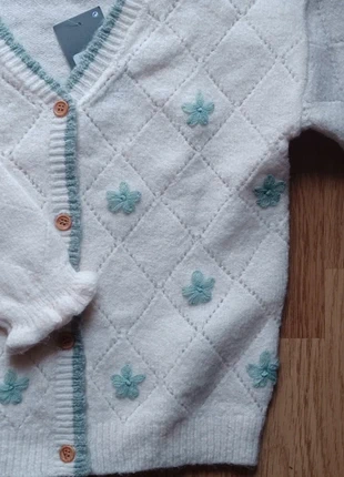 Rebeca cardigan punto niña talla 6, merk: Primark, staat: Nieuw met prijskaartje, maat: 6 jaar / 116 cm, € 27,00, € 29,05 inclusief Kopersbescherming