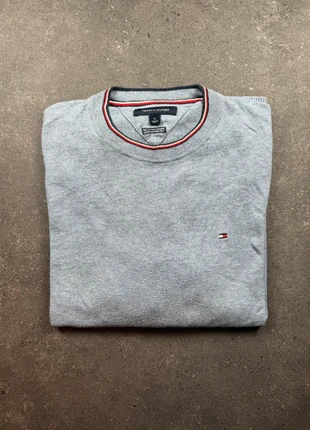 Pull Tommy Hilfiger col rond gris taille M, brand: Tommy Hilfiger, condition: Very good, size: M, €15.00, €16.45 includes Buyer Protection