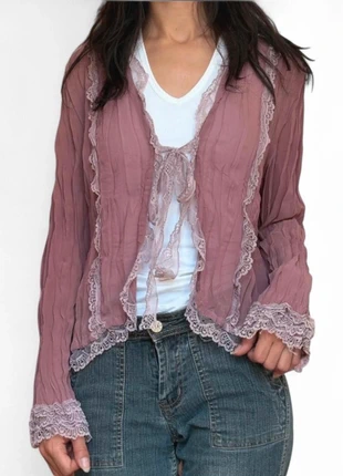 Y2K vintage ruffle lace tie up top, marque: Vintage Dressing, état: Très bon état, taille: S / 36 / 8, 14,00 €, 15,40 € Protection acheteurs incluse