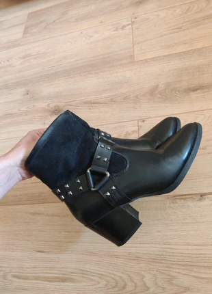 Zwarte laarsjes / boots, marca: Graceland, estado: Muito bom, tamanho: 39, €10.00, €11.20 inclui Proteção do Comprador