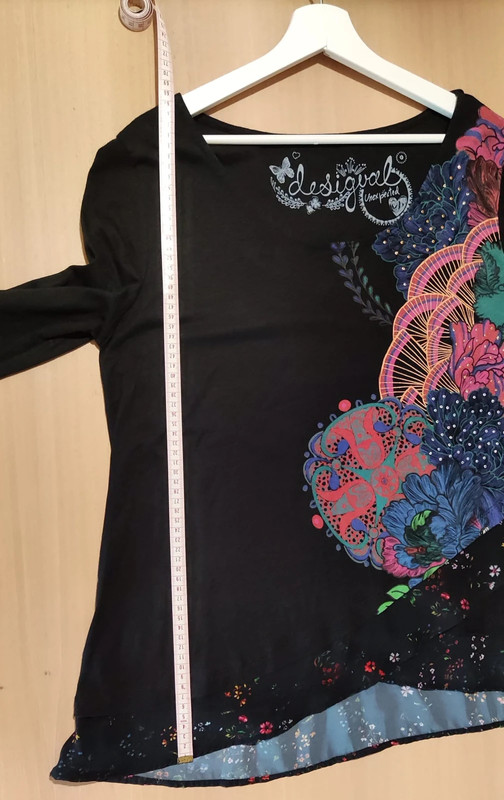 Maglia nera Desigual 5