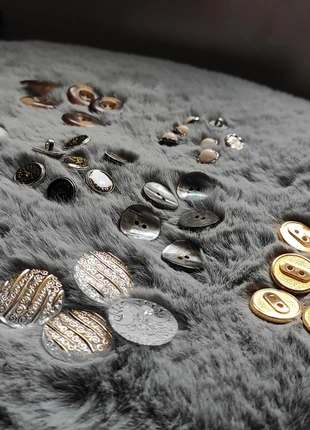 Lot 50 boutons Vintage, marca: Bouton, estado: Novo sem etiquetas, €3.00, €3.85 inclui Proteção do Comprador