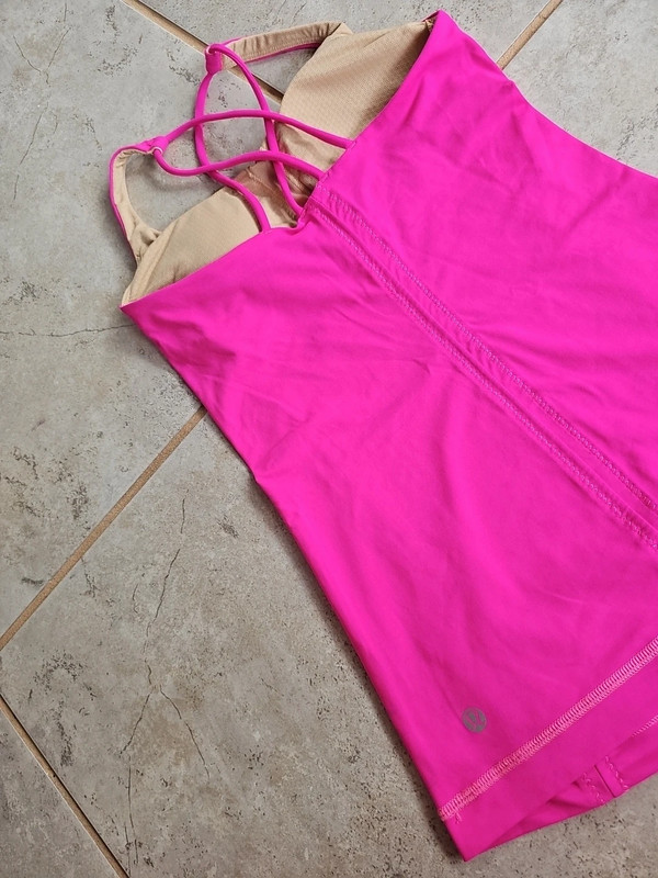 Lululemon Free To Be Tank Top Size 2 4