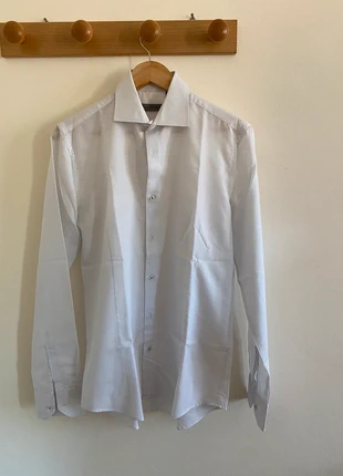 Camicia bianca Clayton taglia L, merk: Clayton, staat: Heel goed, maat: L, € 3,00, € 3,85 inclusief Kopersbescherming