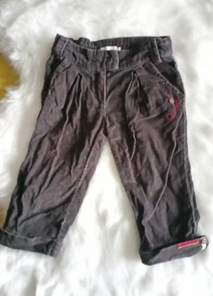 Pantacourt velours fille 5 ans, brand: La Compagnie des Petits, condition: Very good, size: 5 years / 110 cm, €3.00, €3.85 includes Buyer Protection Pro