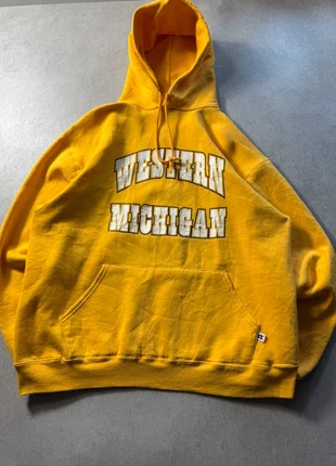 Hoodie / Pull à capuche Russel Athletic USA vintage moutarde – Taille L Oversize (Unisexe), marque: Russel Athletic, état: Très bon état, taille: L, 19,00 €, 20,65 € Protection acheteurs (Pro) incluse