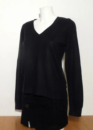 Pull Léger Noir à Manches Longues et Encolure V- Taille XS- The Basics C&A, marke: C&A, zustand: Sehr gut, größe: XS / 34 / 6, 5,00 €, 5,95 € inklusive Vinted-Käuferschutz