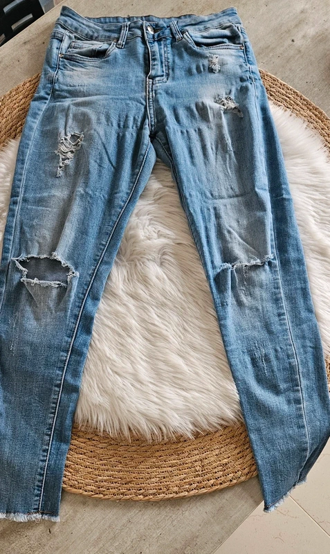 Lot de 3 jeans taille 38 femme - photo numéro 4